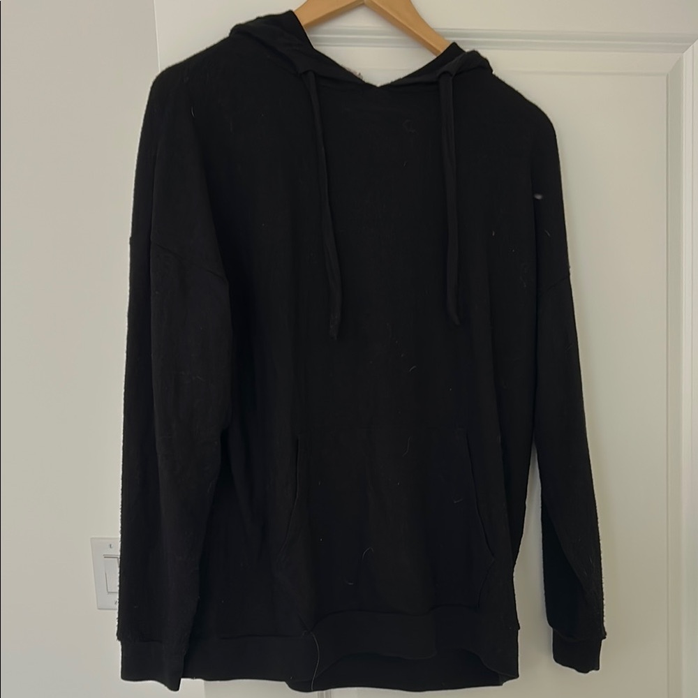 Alo Yoga Women’s Black Hoodie